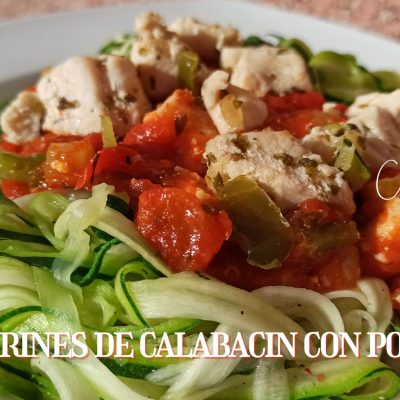 Tallarines de calabacín y pollo